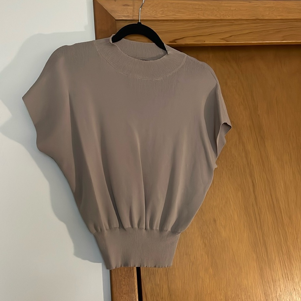 Cropped dolman knit tan top